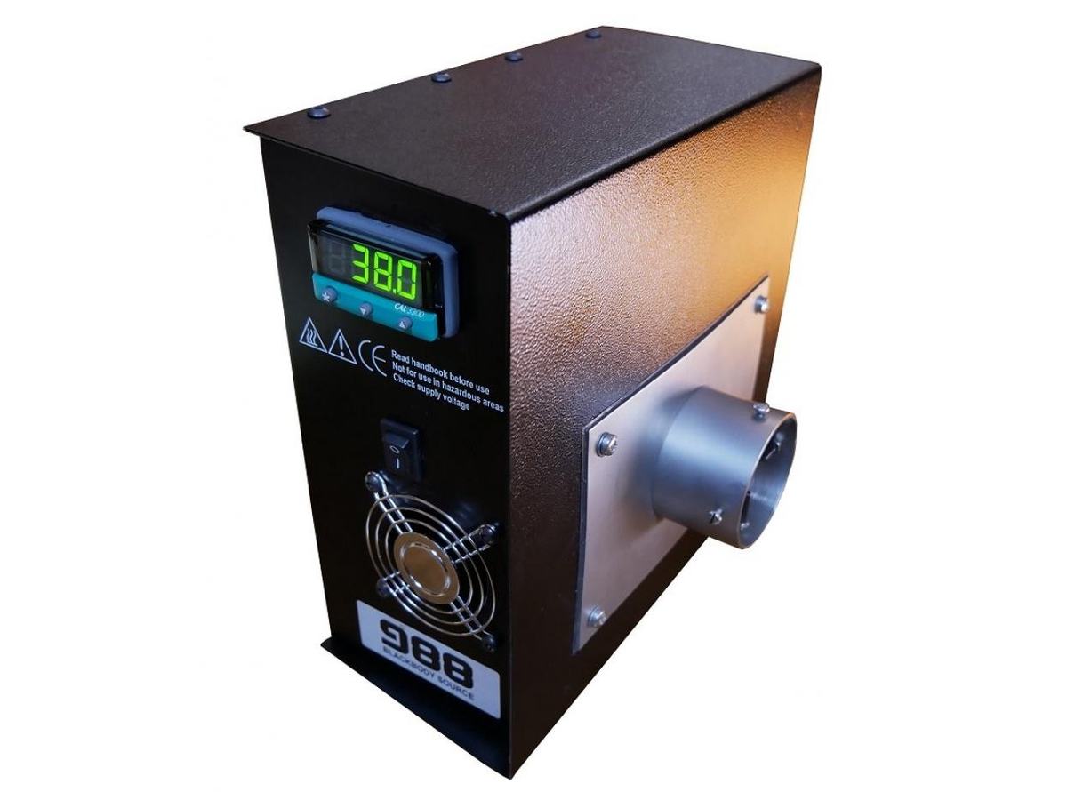 Blackbody Source Model 988